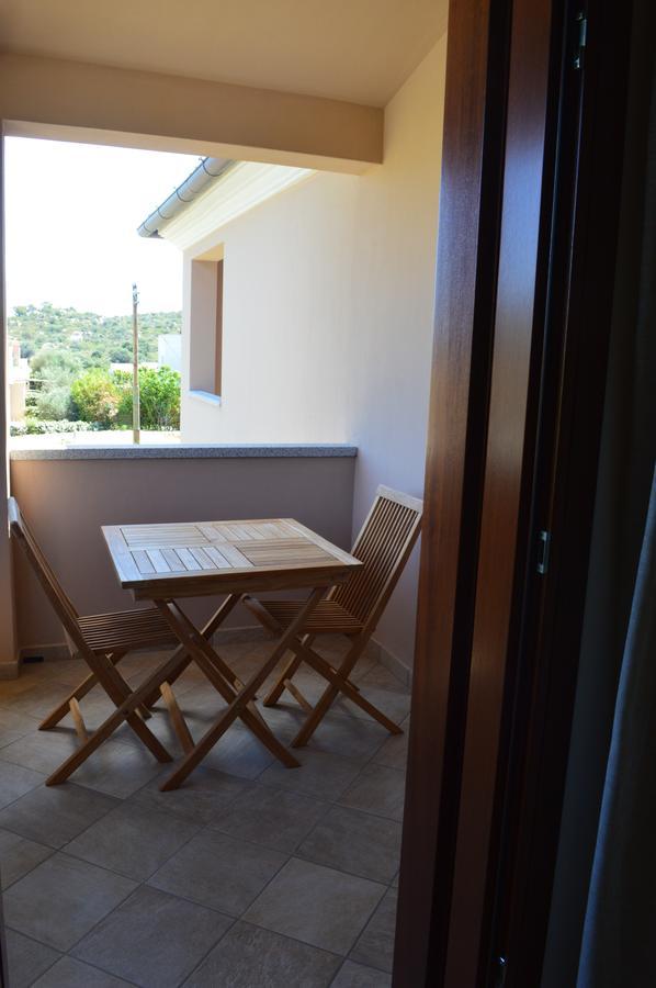 Guest Rooms Affittacamere San Teodoro  Kültér fotó