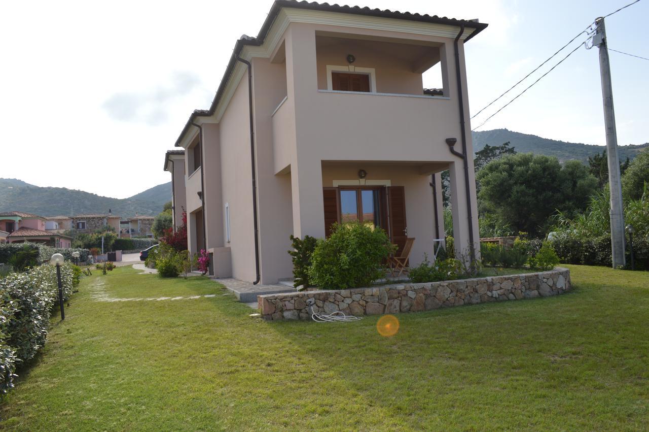 Guest Rooms Affittacamere San Teodoro  Kültér fotó