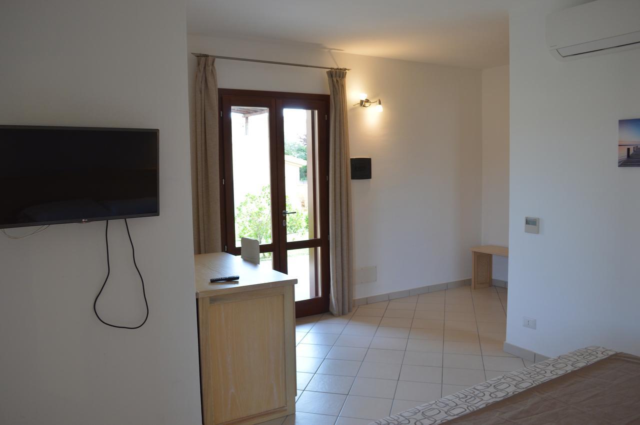 Guest Rooms Affittacamere San Teodoro  Kültér fotó