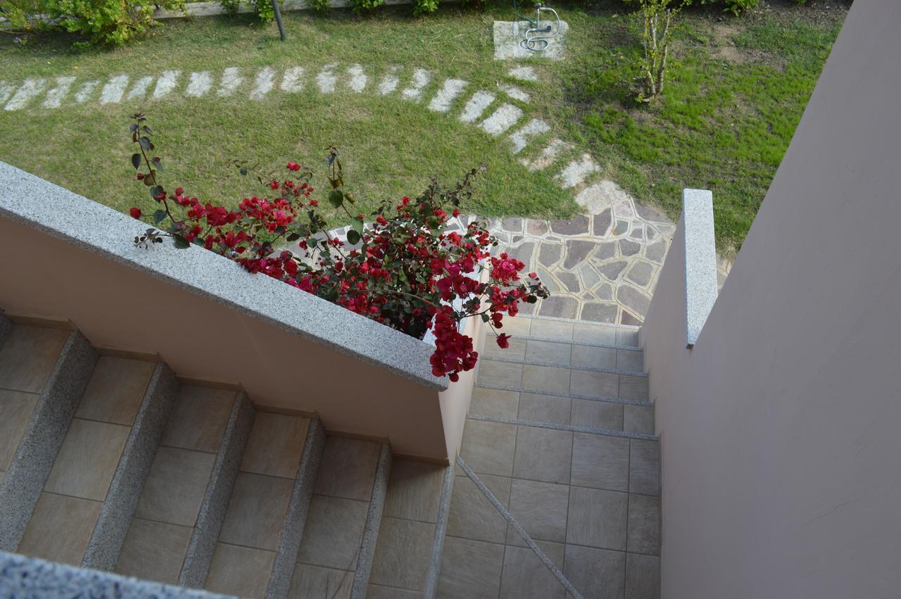 Guest Rooms Affittacamere San Teodoro  Kültér fotó